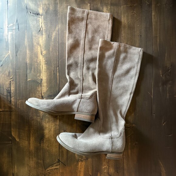 Sole Society Suede tall boots, size 6 - Picture 2 of 5